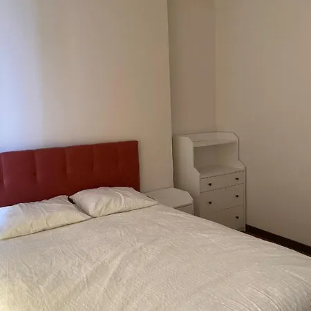 Deluxe 11 Unit For Rent In Centre Of * Istanbul